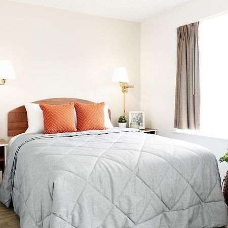 Intown Suites Extended Stay Greenville Nc Bagian luar foto